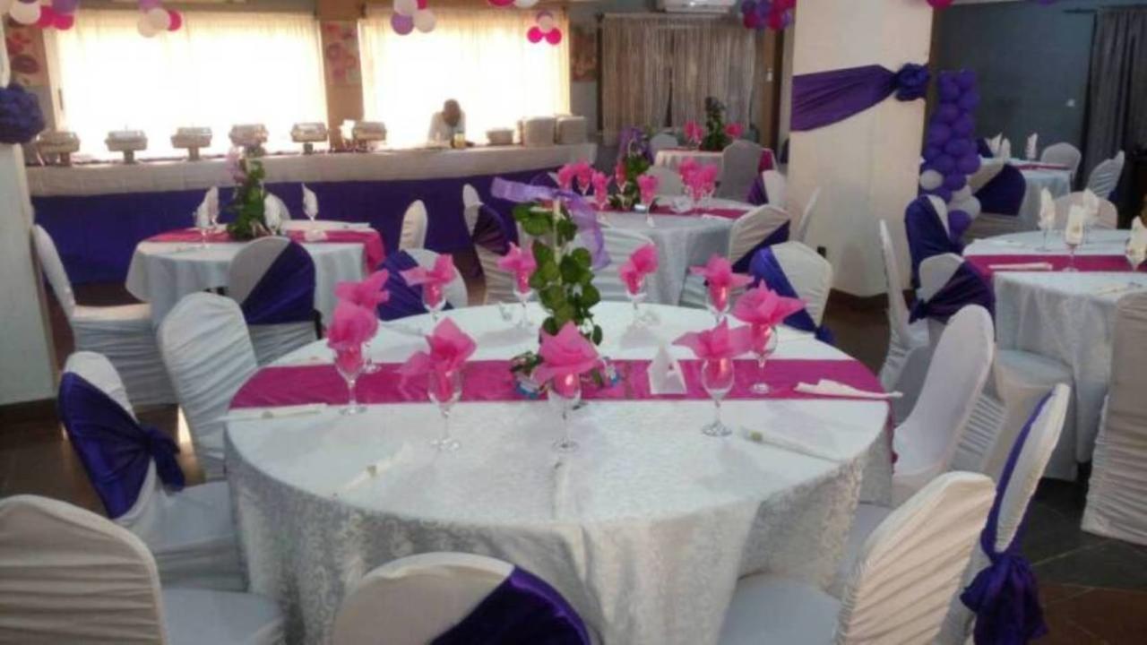 Riviera Hotel Benin 코토누 외부 사진