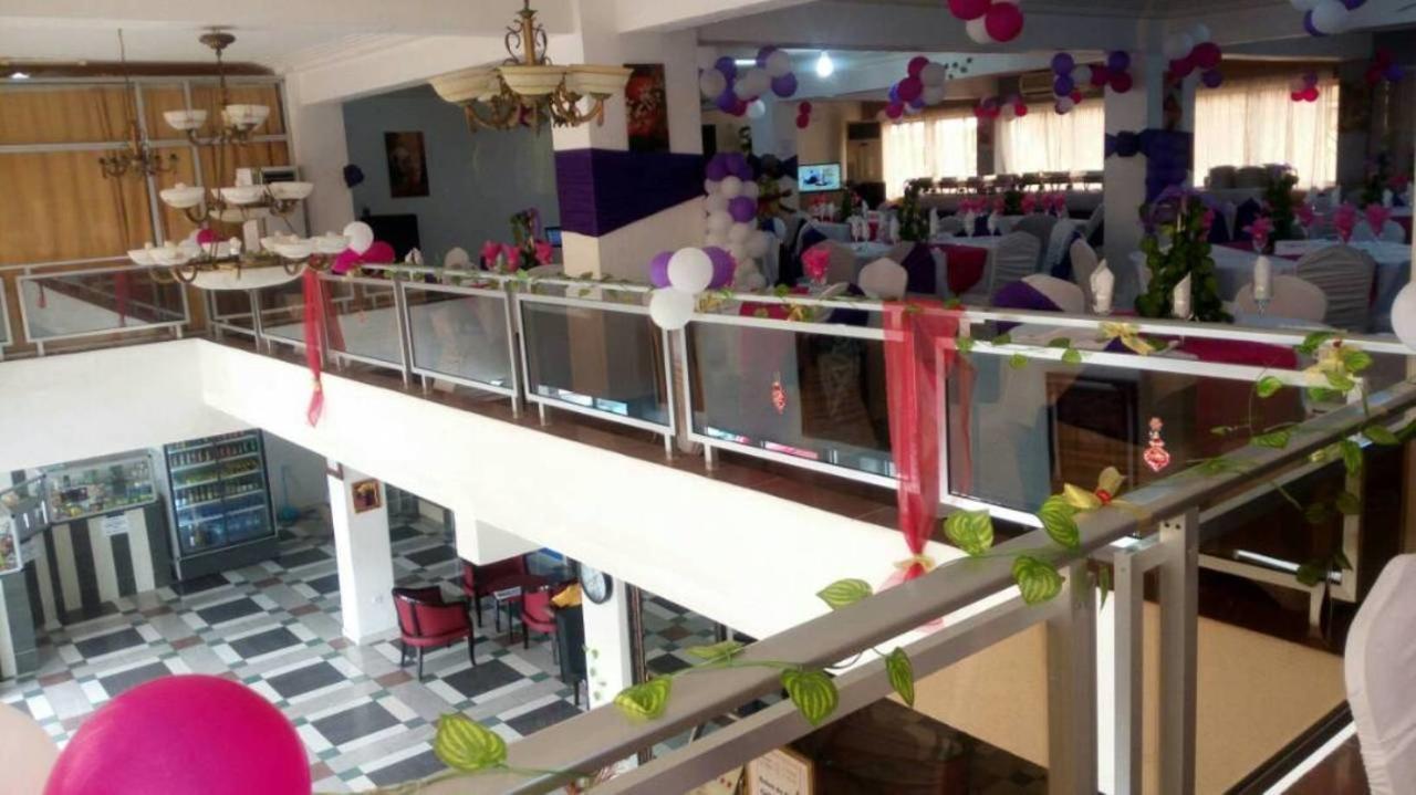 Riviera Hotel Benin 코토누 외부 사진