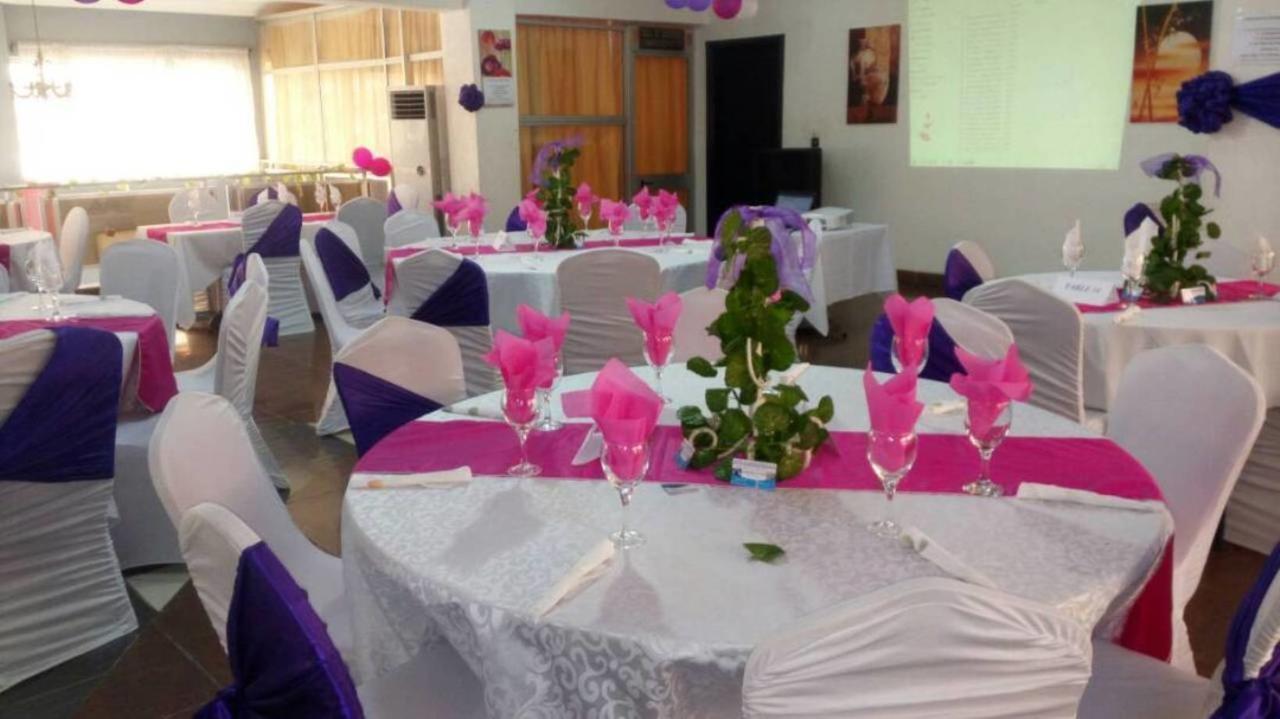 Riviera Hotel Benin 코토누 외부 사진