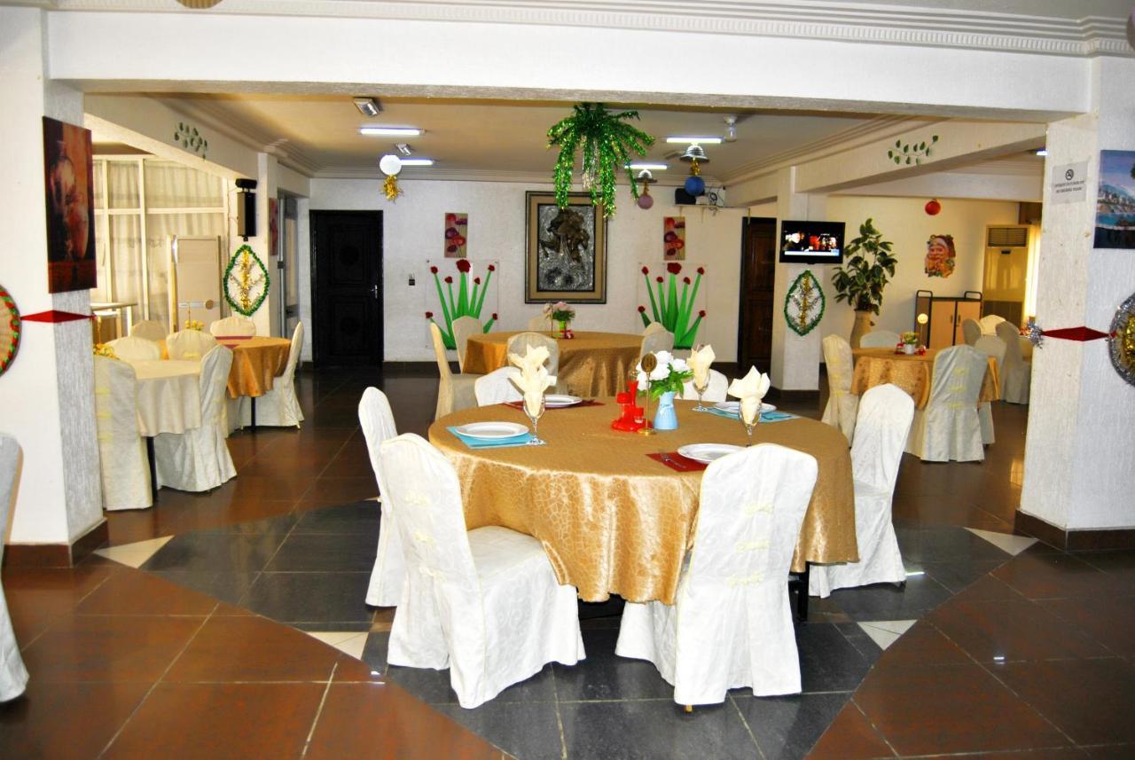 Riviera Hotel Benin 코토누 외부 사진