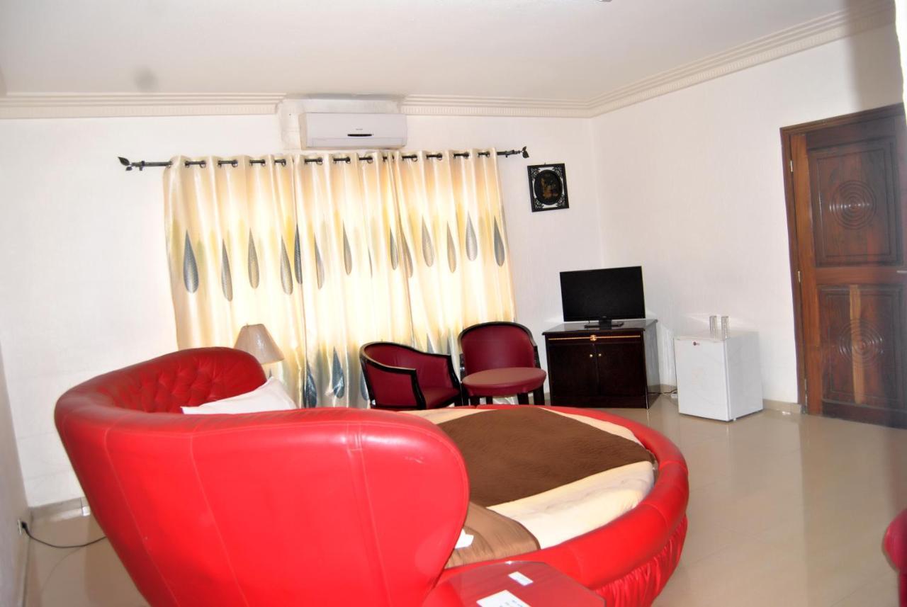 Riviera Hotel Benin 코토누 외부 사진